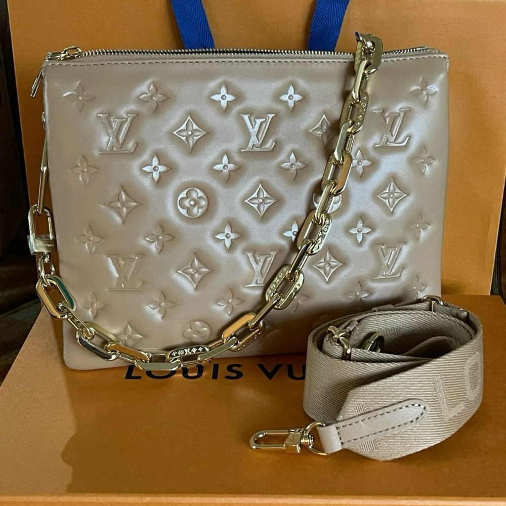 AUTHENTIC LOUIS VUITTON COUSSIN PM IN CAMEL. NWT!
